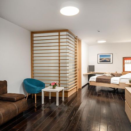 Boutique Wrungel Hotell Vrsar Exteriör bild