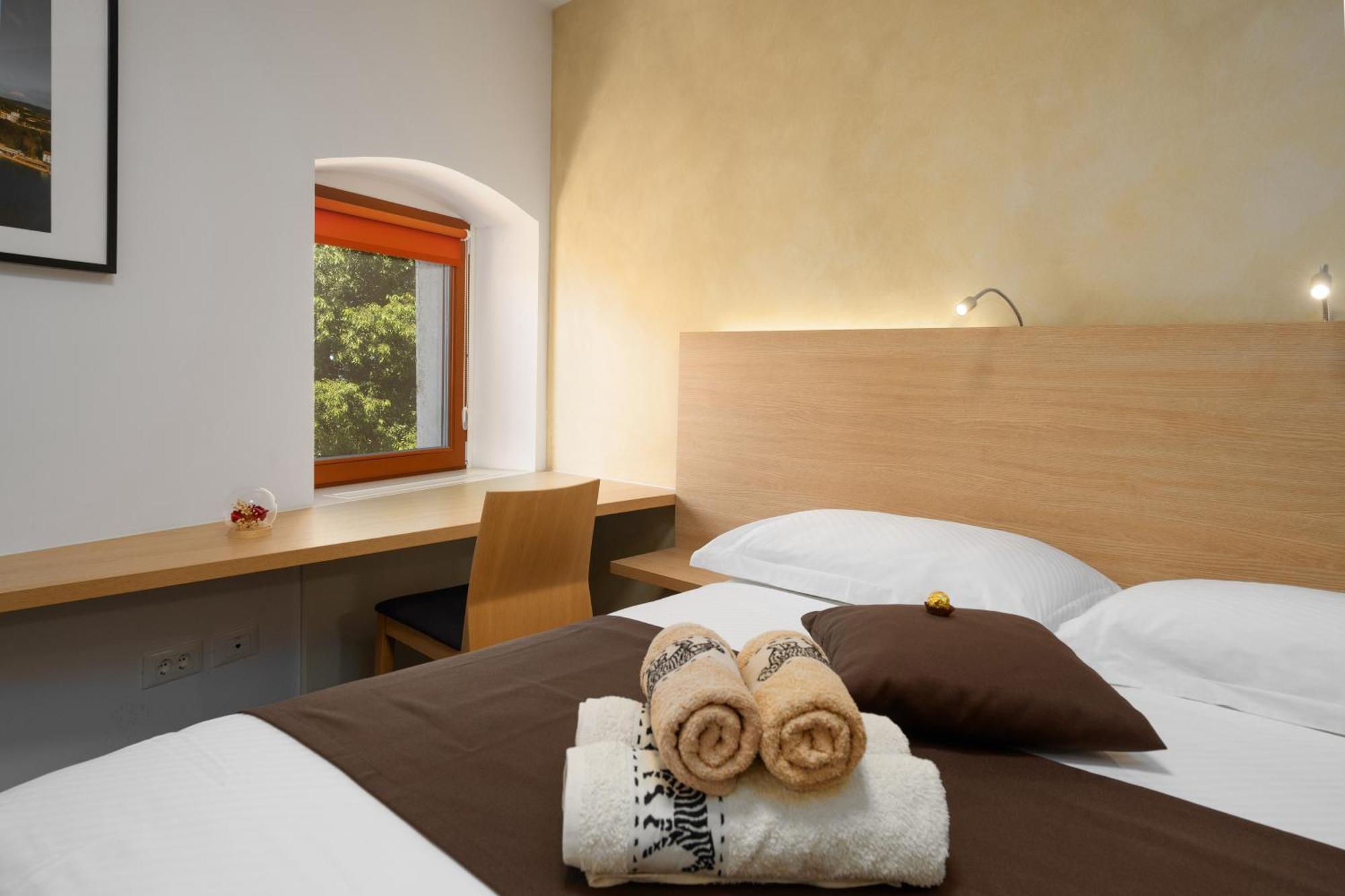 Boutique Wrungel Hotell Vrsar Exteriör bild