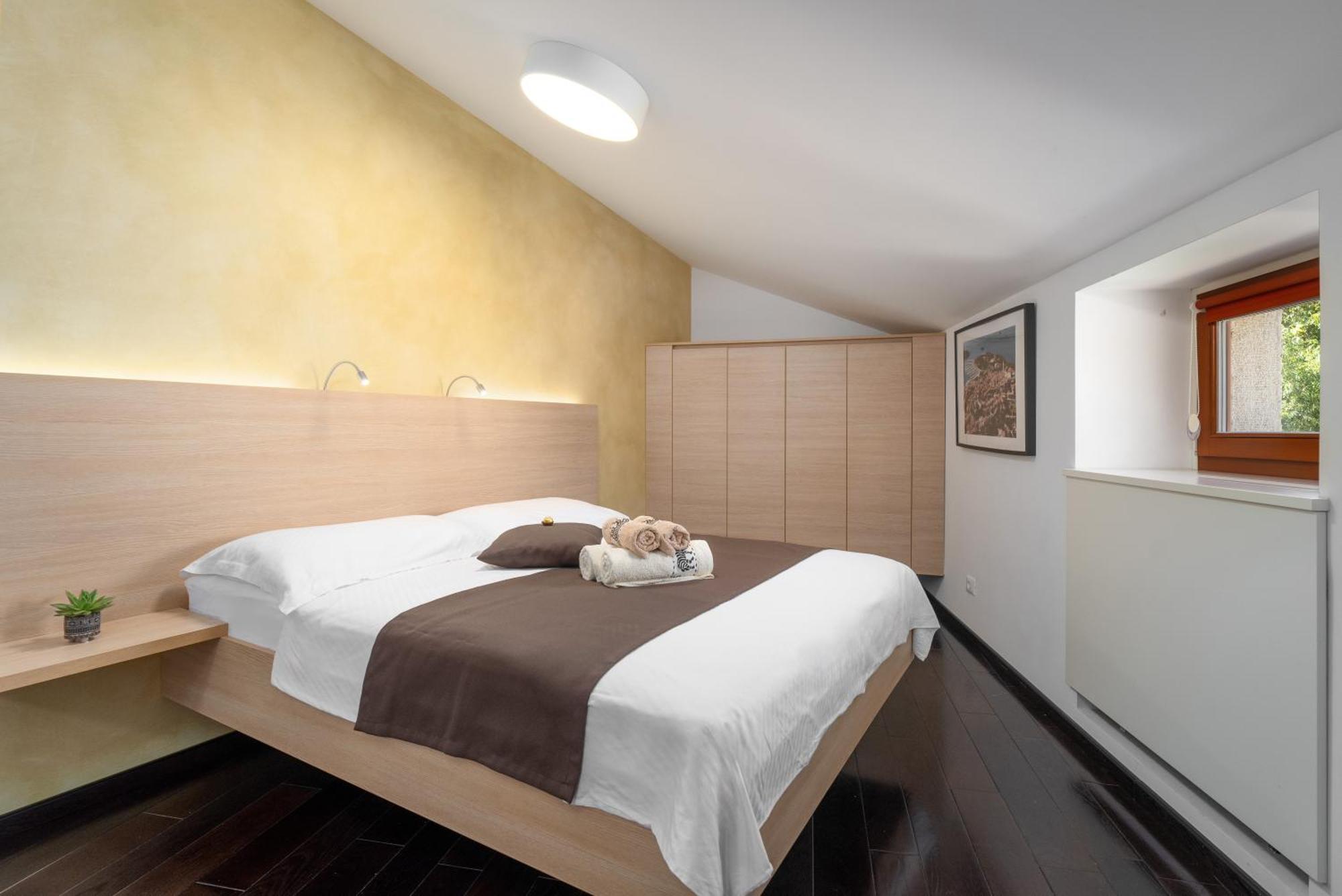 Boutique Wrungel Hotell Vrsar Exteriör bild
